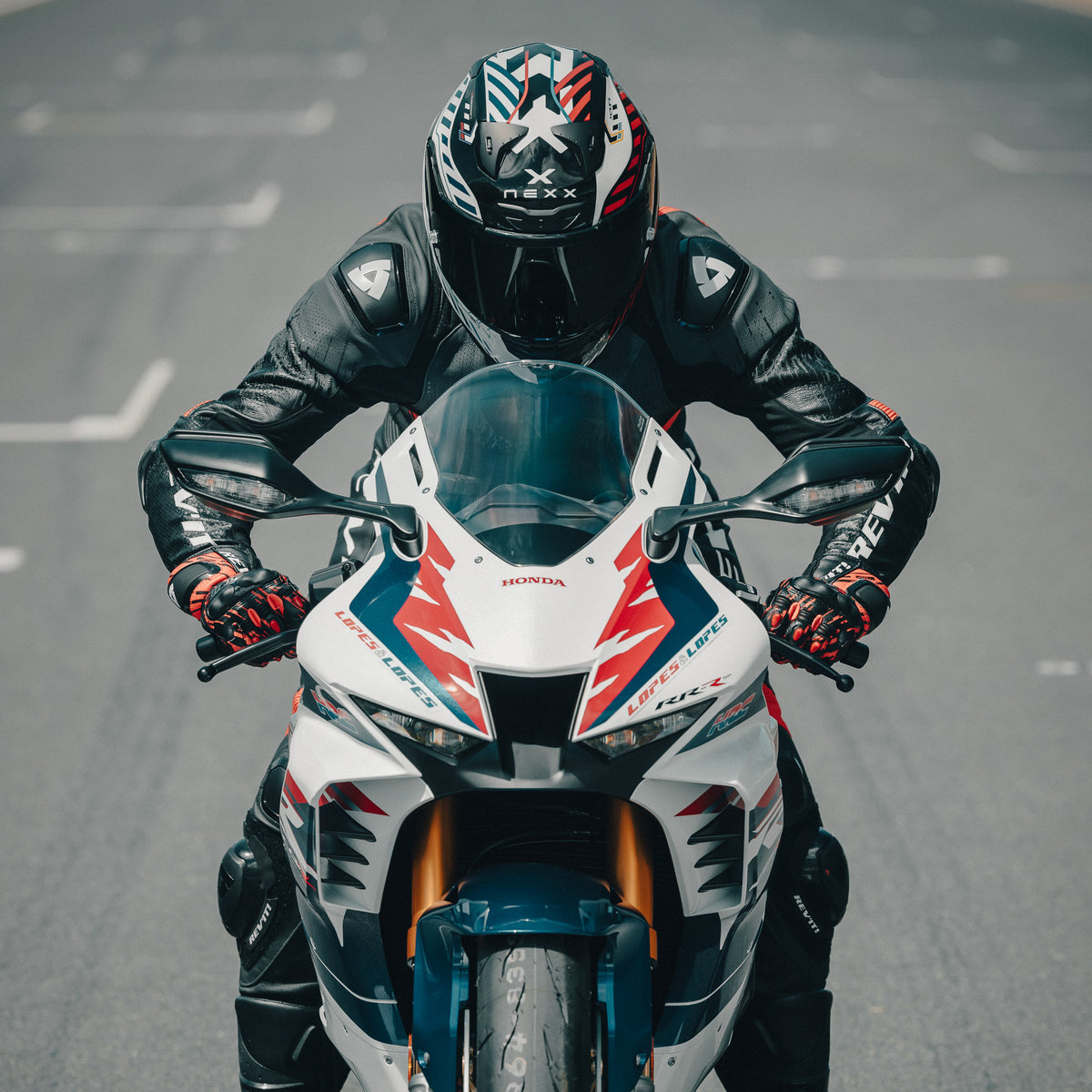 Next X R3r The X.R3R Plain X-MATRIX Race Helmet – Nexx UK